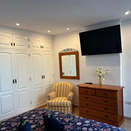 Martianez Sea View Apartment