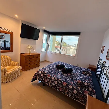 Martianez Sea View Apartment